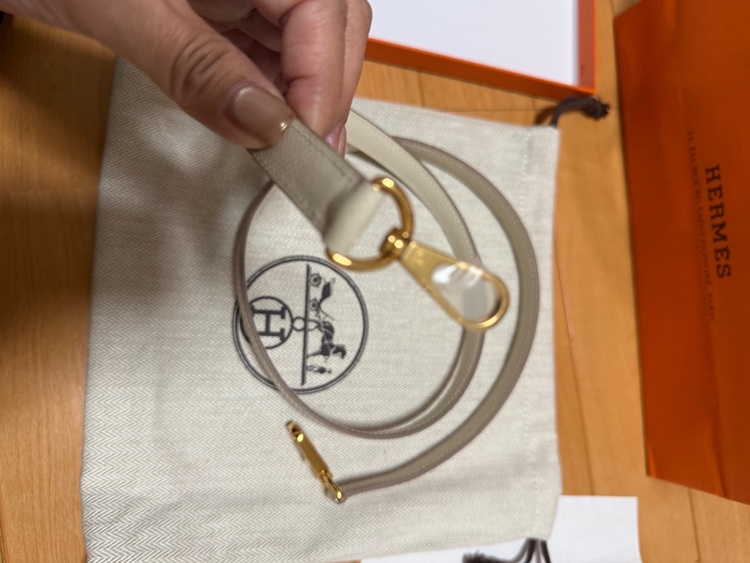 エブリンセリエ（ブランドバッグ）の商品画像 - 査定依頼日：2025年10月27日 - 最高査定価格：350,000円