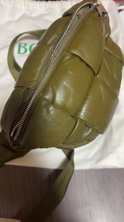 ボッテガ・ヴェネタ  （ブランドバッグ）の商品画像 - 査定依頼日：2026年3月21日 - 最高査定価格：75,000円