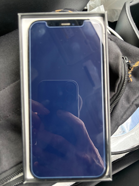 MGM93J/A（スマホ）の商品画像 - 査定依頼日：2025年10月16日 - 最高査定価格：32,000円