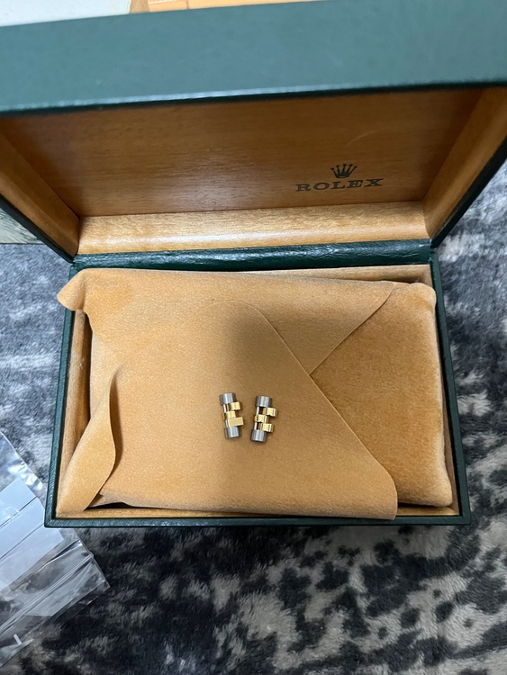 ロレックス デイトジャスト 6827（高級時計）の商品画像 - 査定依頼日：2026年1月24日 - 最高査定価格：1,150,000円