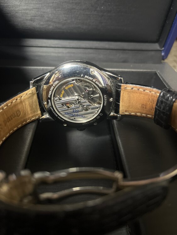 セイコー グランドセイコー sbga29（高級時計）の商品画像 - 査定依頼日：2024年12月14日 - 最高査定価格：300,000円