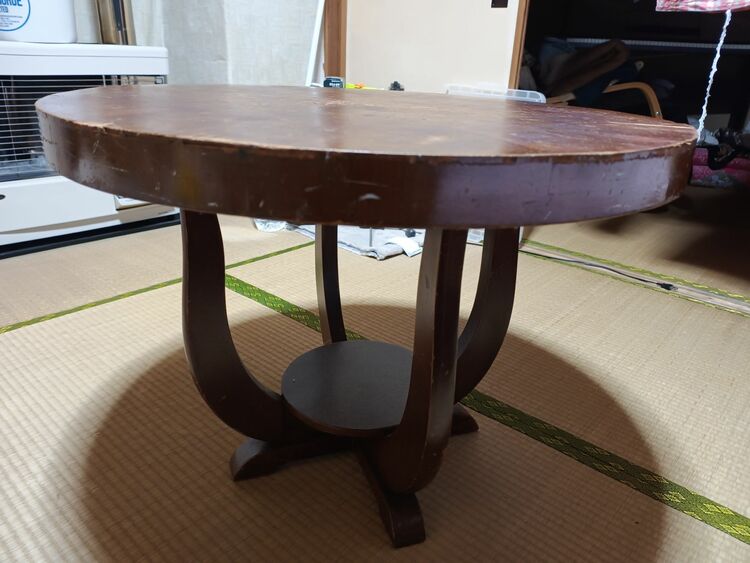 カフェテーブル（家具・寝具）の商品画像 - 査定依頼日：2025年11月15日 - 最高査定価格：3,000円