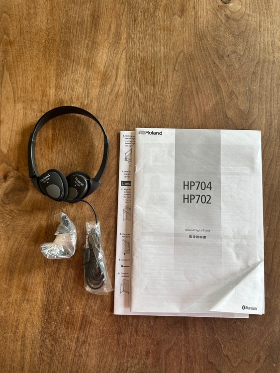 HP704-LA（ピアノ・楽器・PA機材）の商品画像 - 査定依頼日：2026年6月5日 - 最高査定価格：22,000円