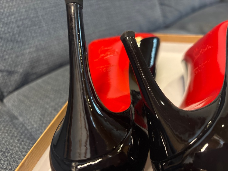 miss GENA 85 PATENT CALF BK01 36.5（古着・ファッション）の商品画像 - 査定依頼日：2025年12月3日 - 最高査定価格：10,000円