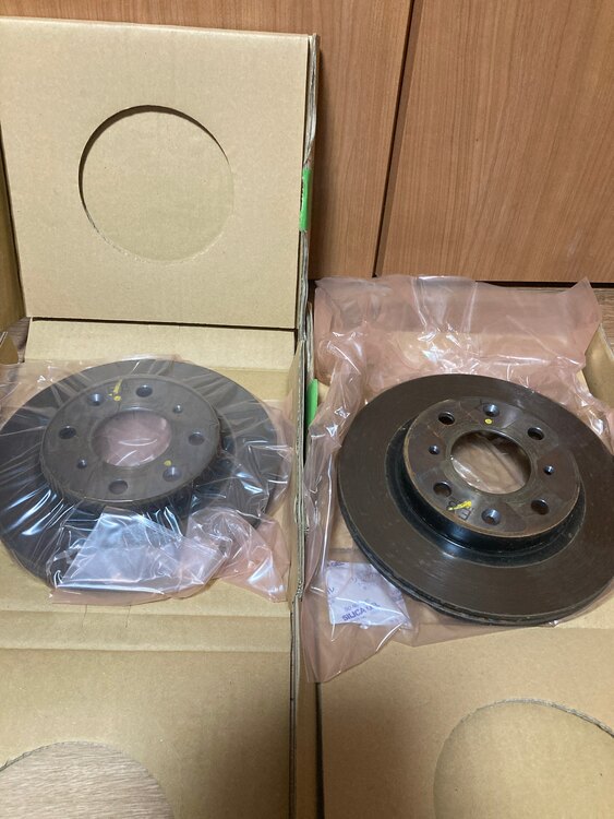 ホンダJG3ブレーキローター（カー用品）の商品画像 - 査定依頼日：2025年1月19日 - 最高査定価格：1,000円