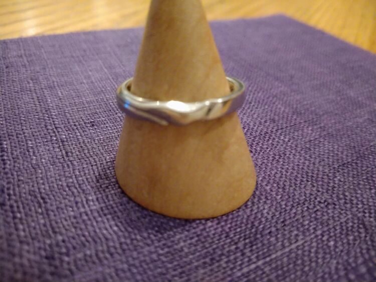 俄  唐花（金・貴金属）の商品画像 - 査定依頼日：2025年10月5日 - 最高査定価格：20,000円