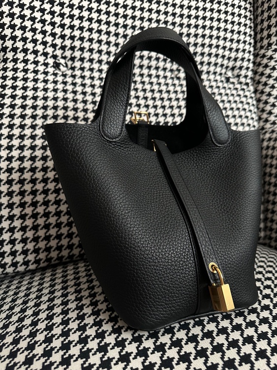 エルメス ピコタン （ブランドバッグ）の商品画像 - 査定依頼日：2025年12月9日 - 最高査定価格：570,000円