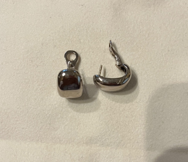 カルティエ　ピアス（金・貴金属）の商品画像 - 査定依頼日：2022年7月15日 - 最高査定価格：162,000円