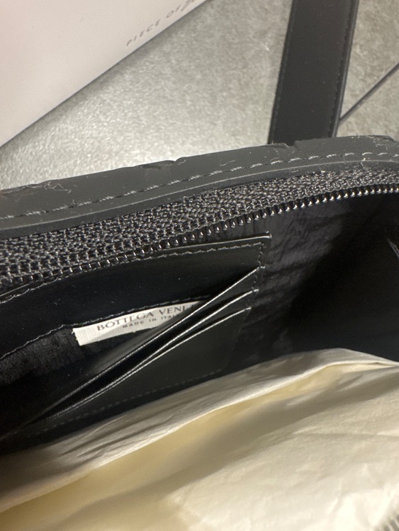 ボッテガ・ヴェネタ  （ブランドバッグ）の商品画像 - 査定依頼日：2025年10月3日 - 最高査定価格：110,000円