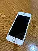 iphone SE（スマホ）の商品画像 - 査定依頼日：2019年11月18日 - 最高査定価格：8,000円