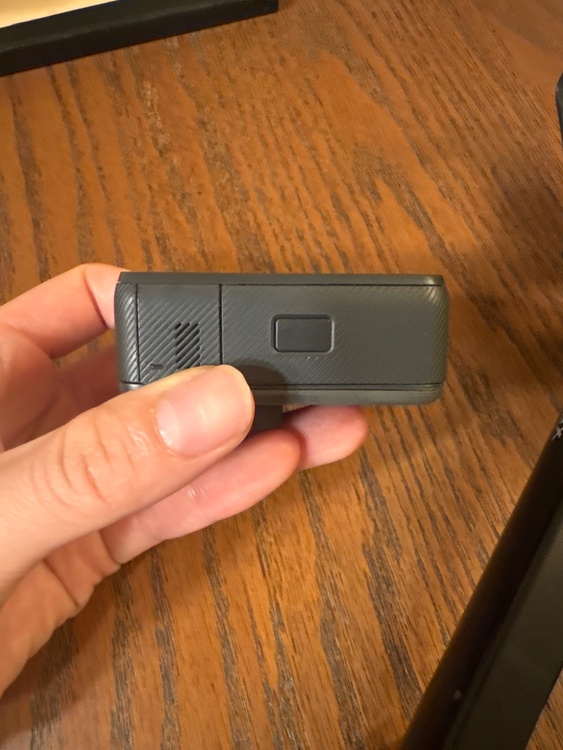 Gopro HERO5（カメラ）の商品画像 - 査定依頼日：2026年8月31日 - 最高査定価格：4,000円