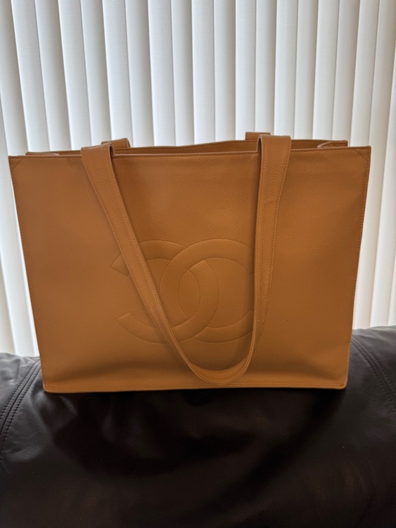 CHANEL トートバッグ（ブランドバッグ）の商品画像 - 査定依頼日：2026年3月21日 - 最高査定価格：150,000円