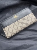 GUCCI GGマーモント ジップアラウンド ウォレット ブラック（ブランド財布・小物）の商品画像 - 査定依頼日：2025年11月7日 - 最高査定価格：25,000円