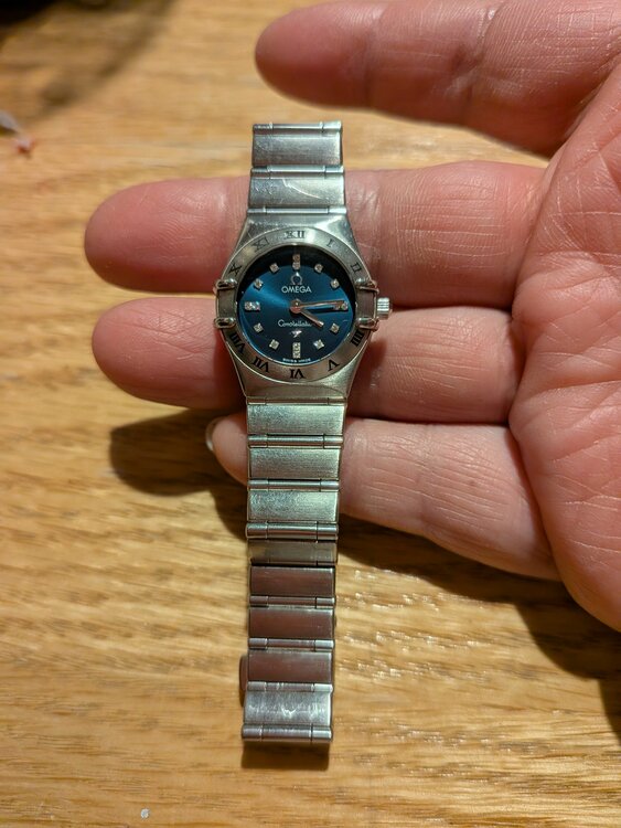 オメガ コンステーション 141（高級時計）の商品画像 - 査定依頼日：2026年1月20日 - 最高査定価格：120,000円