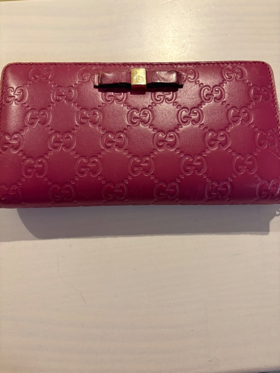 グッチ  （ブランドバッグ）の商品画像 - 査定依頼日：2025年11月19日 - 最高査定価格：30,000円