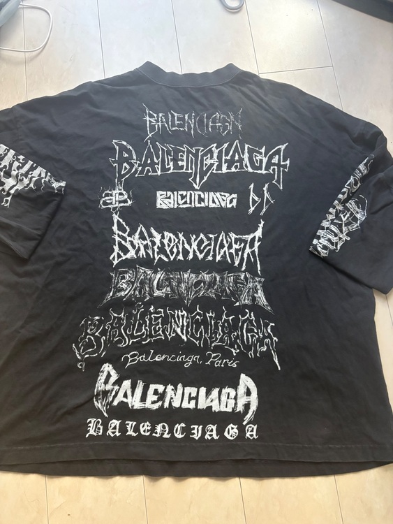 バレンシアガ  （ブランドバッグ）の商品画像 - 査定依頼日：2025年10月28日 - 最高査定価格：23,000円