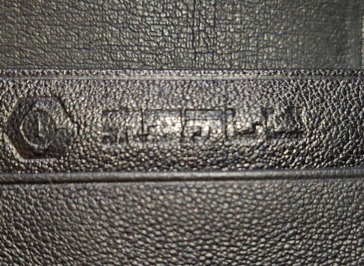 東海テレビ記念品　高級羊革長財布（美術品・骨董品）の商品画像 - 査定依頼日：2025年11月5日 - 最高査定価格：2,500円