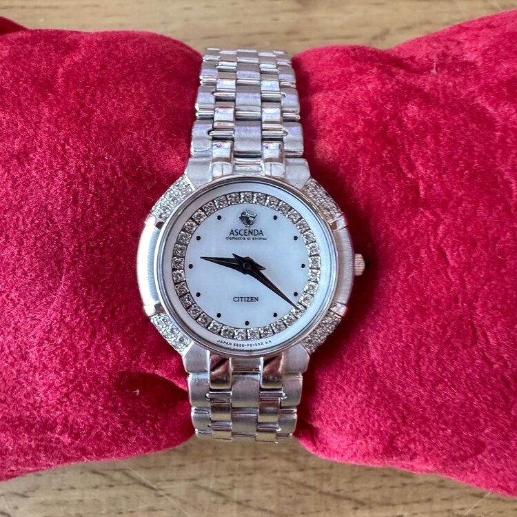 その他 その他 シチズン （高級時計）の商品画像 - 査定依頼日：2025年2月4日 - 最高査定価格：550,000円