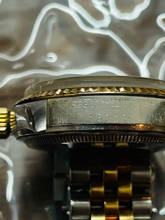 16013（高級時計）の商品画像 - 査定依頼日：2025年3月9日 - 最高査定価格：700,000円