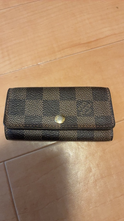 キーケース（ブランド財布・小物）の商品画像 - 査定依頼日：2026年4月21日 - 最高査定価格：100,000円