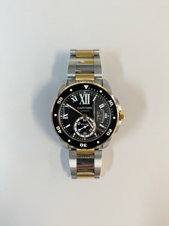 カルティエ カリブル W710005（高級時計）の商品画像 - 査定依頼日：2025年12月20日 - 最高査定価格：880,000円