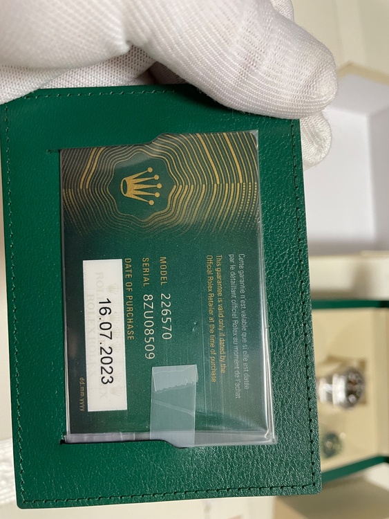 ロレックス　エクスプローラⅡ（高級時計）の商品画像 - 査定依頼日：2026年4月8日 - 最高査定価格：1,900,000円