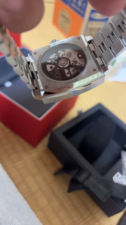 CBL２１１８.FC6518（高級時計）の商品画像 - 査定依頼日：2025年10月28日 - 最高査定価格：1,000,000円