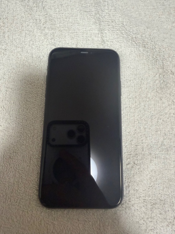 iPhone11（スマホ）の商品画像 - 査定依頼日：2026年4月27日 - 最高査定価格：12,000円