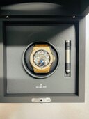 517ox01801r110（高級時計）の商品画像 - 査定依頼日：2025年2月16日 - 最高査定価格：3,600,000円