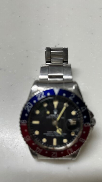 ロレックス GMTマスター （高級時計）の商品画像 - 査定依頼日：2025年5月11日 - 最高査定価格：2,000,000円