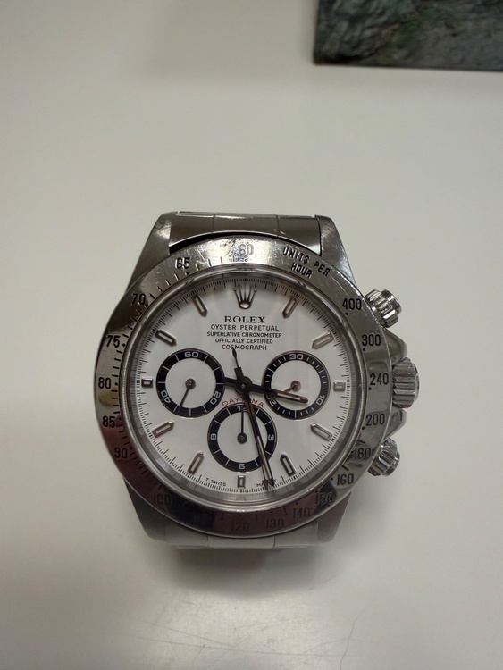 ロレックスデイトナ（高級時計）の商品画像 - 査定依頼日：2026年2月12日 - 最高査定価格：4,200,000円