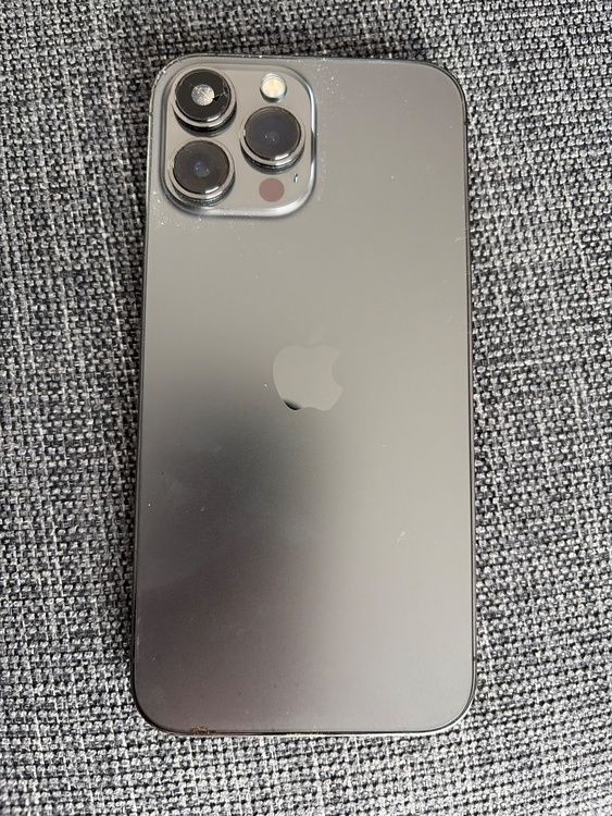 iPhone iPhone 13 Pro Max 128GB 楽天モバイル（スマホ）の商品画像 - 査定依頼日：2026年8月27日 - 最高査定価格：54,000円