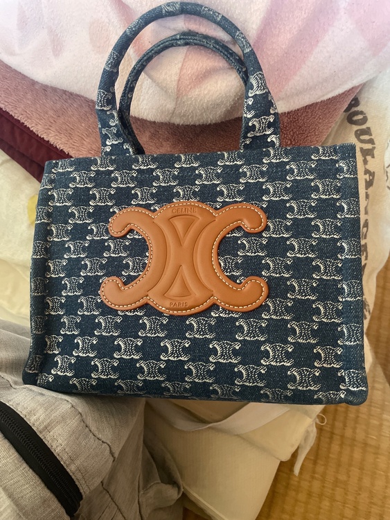 セリーヌ  （ブランドバッグ）の商品画像 - 査定依頼日：2026年3月13日 - 最高査定価格：150,000円