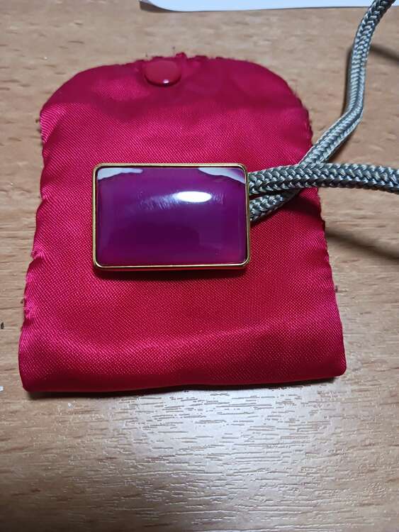 母の遺品の為不明です。（金・貴金属）の商品画像 - 査定依頼日：2025年5月16日 - 最高査定価格：85,000円