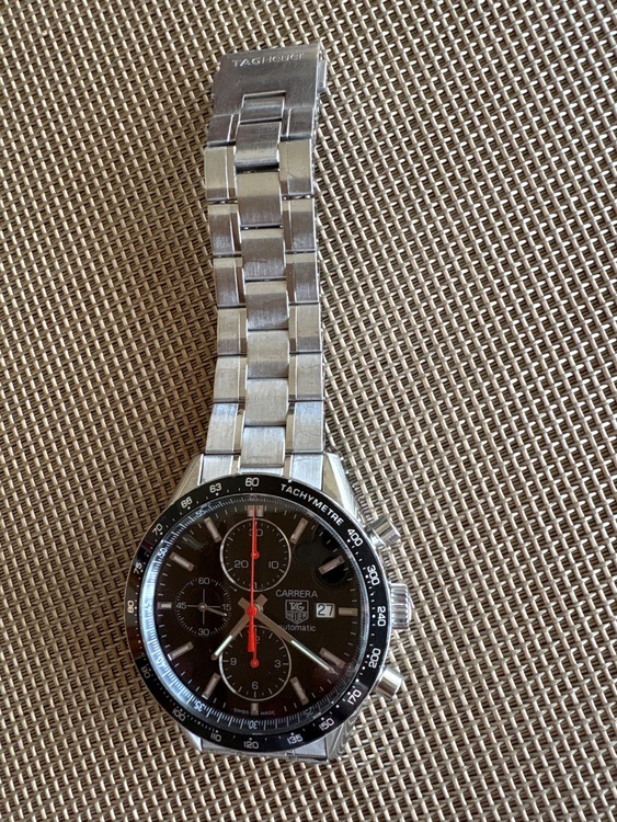 タグホイヤー カレラ CV2014-2 ERZ619（高級時計）の商品画像 - 査定依頼日：2025年9月28日 - 最高査定価格：160,000円
