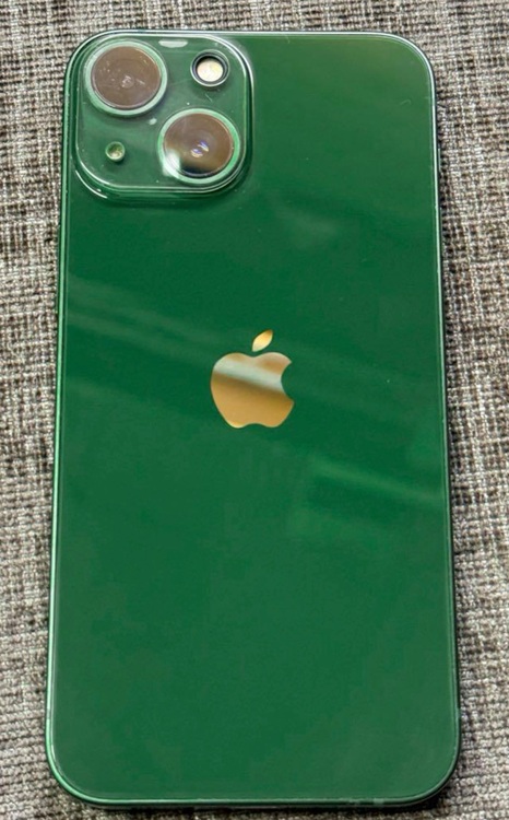 iPhone 13 128GB 楽天モバイル（スマホ）の商品画像 - 査定依頼日：2025年10月9日 - 最高査定価格：43,000円