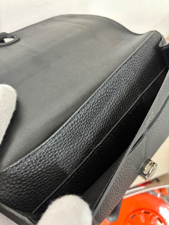 ドゴンGM（ブランドバッグ）の商品画像 - 査定依頼日：2025年10月30日 - 最高査定価格：110,000円