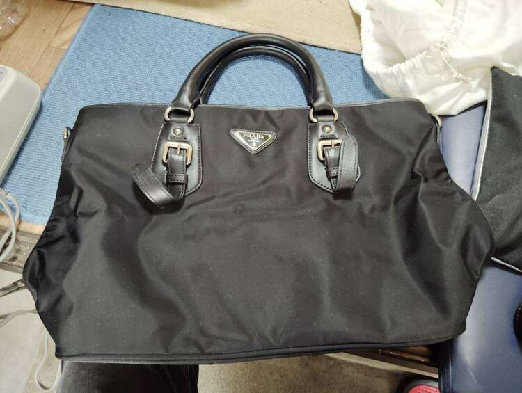 プラダ  （ブランドバッグ）の商品画像 - 査定依頼日：2025年5月29日 - 最高査定価格：50,000円