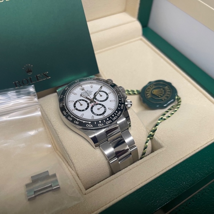 ロレックス　デイトナ（高級時計）の商品画像 - 査定依頼日：2025年7月30日 - 最高査定価格：4,750,000円