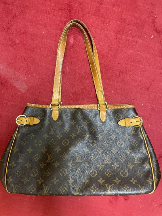 ヴィトン モノグラムイディール バティニョール･オリゾンタル m51154（ブランドバッグ）の商品画像 - 査定依頼日：2025年8月5日 - 最高査定価格：120,000円