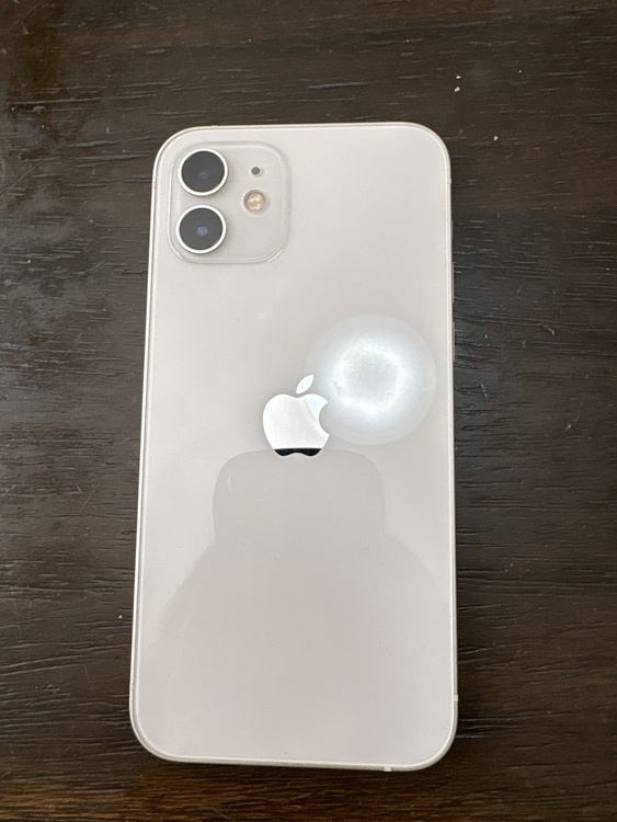 iPhone 12 64GB SIMフリー（スマホ）の商品画像 - 査定依頼日：2026年4月28日 - 最高査定価格：25,000円