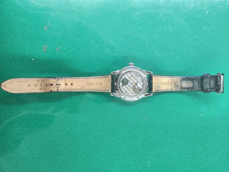 セイコー グランドセイコー SBGW231（高級時計）の商品画像 - 査定依頼日：2025年7月27日 - 最高査定価格：320,000円