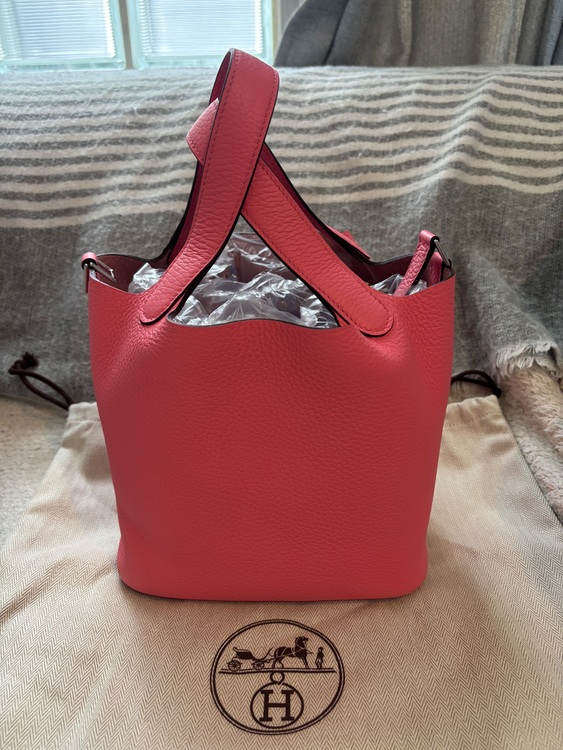 ローズアザレ　シルバー金具（ブランドバッグ）の商品画像 - 査定依頼日：2025年9月21日 - 最高査定価格：550,000円