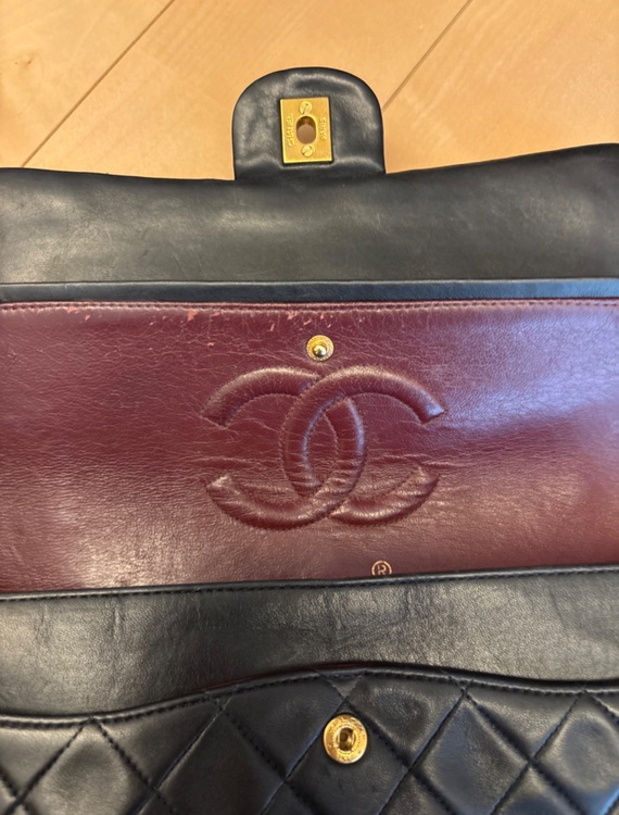 CHANELマトラッセラムスキン（ブランドバッグ）の商品画像 - 査定依頼日：2025年10月23日 - 最高査定価格：250,000円