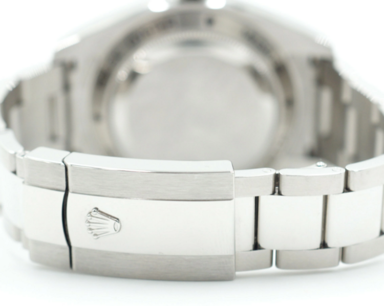 ロレックス ミルガウス ミルガウス（高級時計）の商品画像 - 査定依頼日：2025年7月2日 - 最高査定価格：1,400,000円