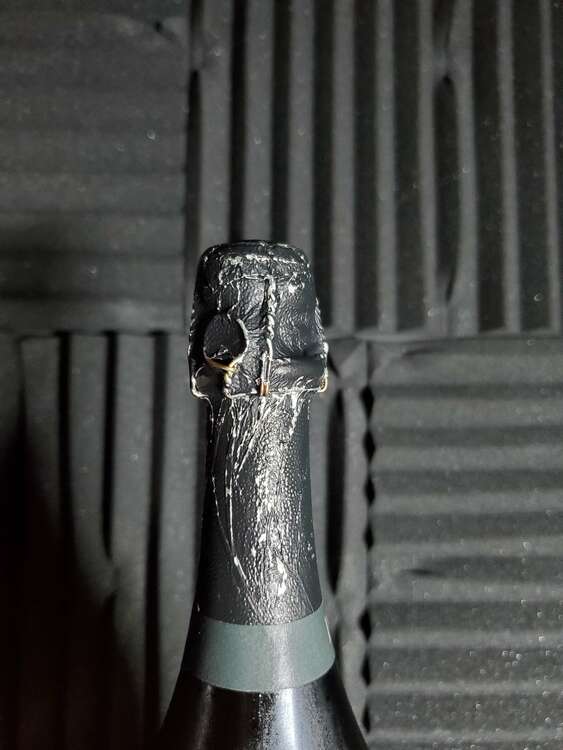 シャンパン ドン・ペリニヨン （お酒）の商品画像 - 査定依頼日：2025年5月25日 - 最高査定価格：63,000円