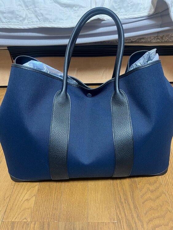 ガーデンパーティーGM（ブランドバッグ）の商品画像 - 査定依頼日：2025年2月11日 - 最高査定価格：350,000円