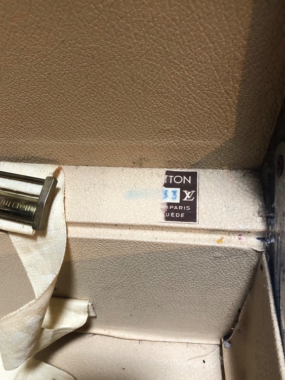 ルイビトンビステン50M2131（ブランドバッグ）の商品画像 - 査定依頼日：2025年9月17日 - 最高査定価格：150,000円