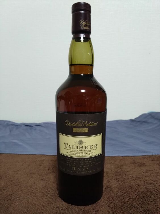 タリスカー ディスティラーズ・エディション 1998（お酒）の商品画像 - 査定依頼日：2025年8月23日 - 最高査定価格：257,000円