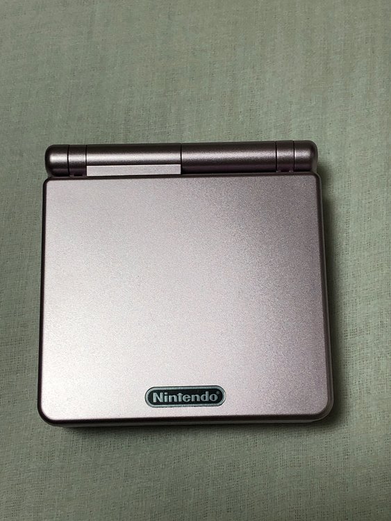 ゲームボーイアドバンスSP本体 パールピンク（ゲーム機本体・ゲームソフト）の商品画像 - 査定依頼日：2023年5月31日 - 最高査定価格：5,500円